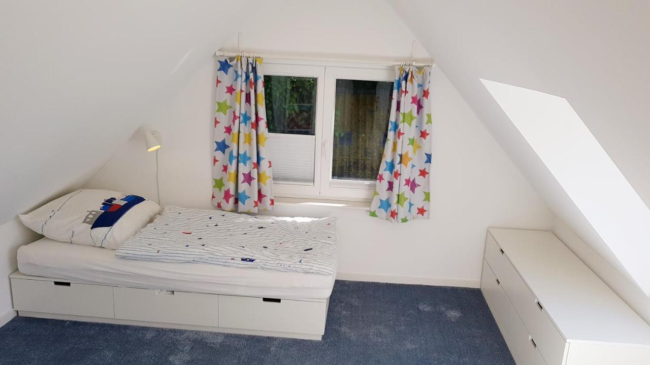 Ferienhaus An Der Nordsee - Familienfreundlich, Gut Ausgestattet & Viel Platz 부차딩엔 외부 사진