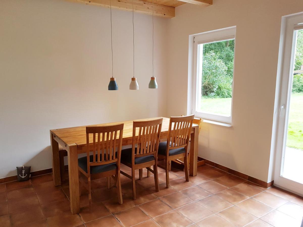 Ferienhaus An Der Nordsee - Familienfreundlich, Gut Ausgestattet & Viel Platz 부차딩엔 외부 사진