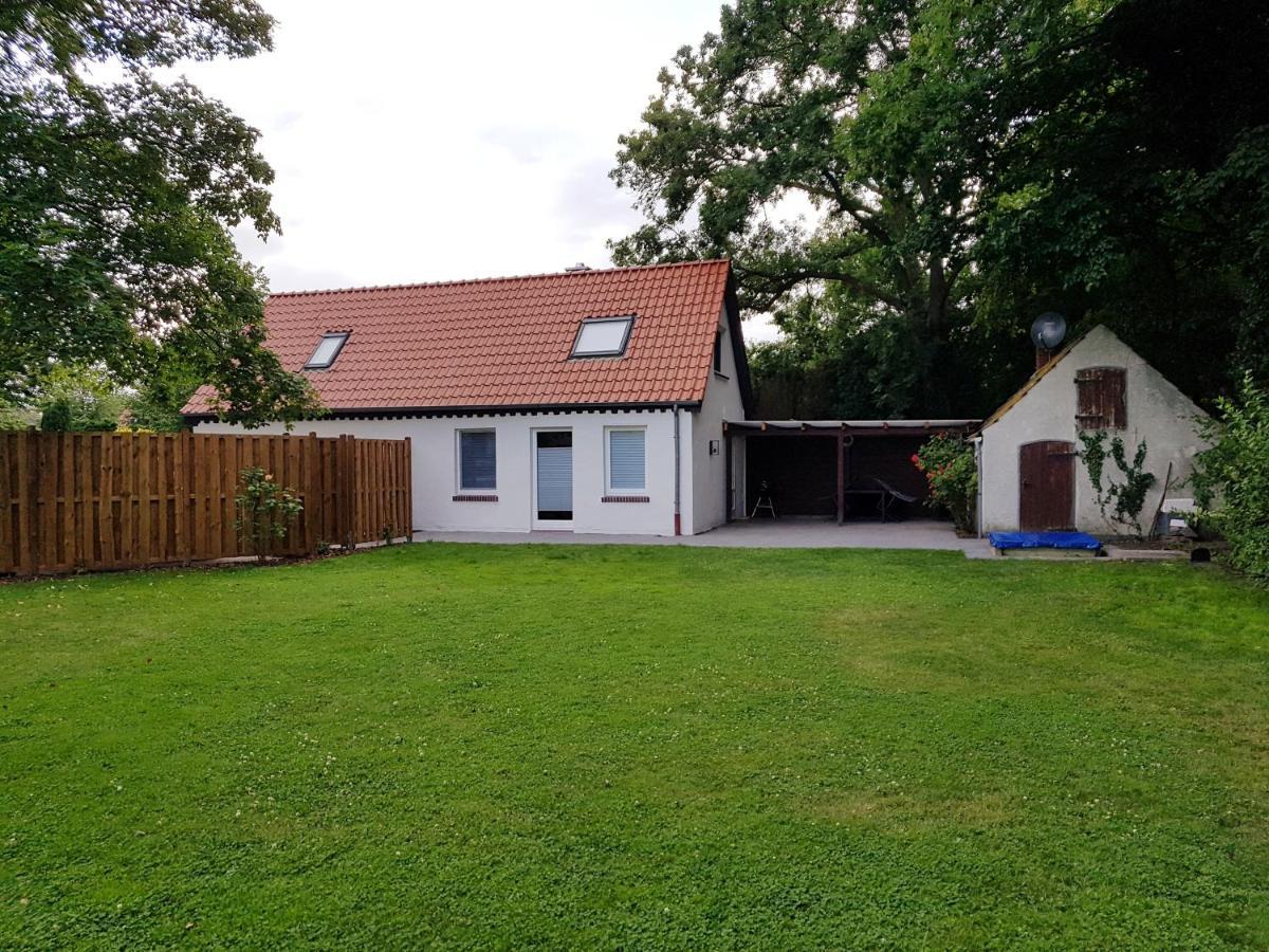 Ferienhaus An Der Nordsee - Familienfreundlich, Gut Ausgestattet & Viel Platz 부차딩엔 외부 사진
